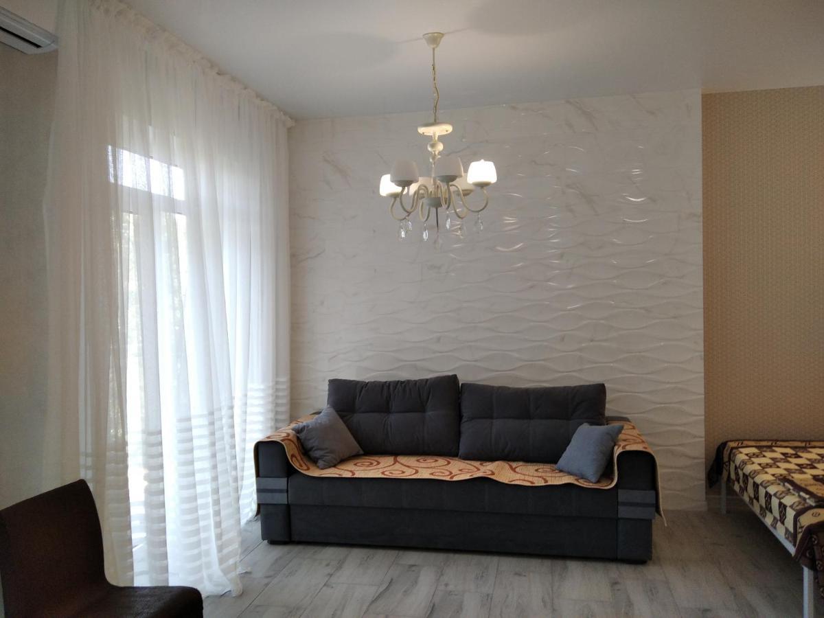 Apartament Korfu Next To The Beach And Sea Odessa Zewnętrze zdjęcie